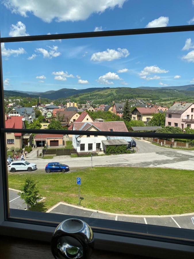 Deluxe Apartman Lisci Kopec Vrchlabí Екстериор снимка